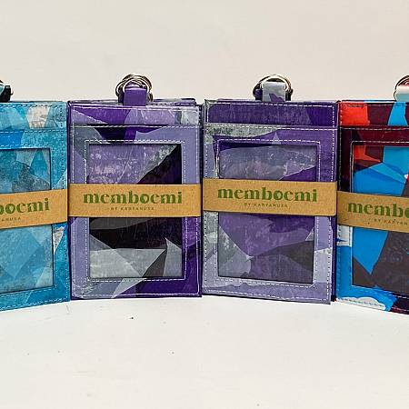 Identitas dengan Kepedulian Lingkungan